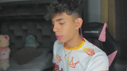 Andrew M. online show from September 2025 02:00:02 AM