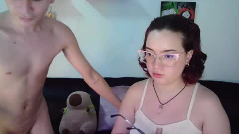 Snapshot of andrewanndcherry chatting on February 2025 01:03:02 AM Andrew and Cherry online show from February 2025 01:03:02 AM