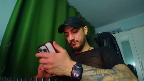 Snapshot of andrewbanner chatting on February 2026 06:29:02 AM MasterRomania online show from February 2026 06:29:02 AM