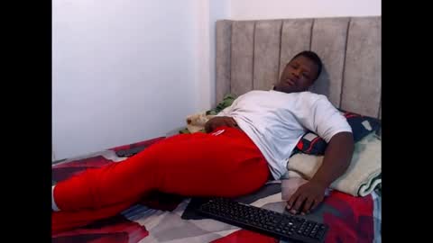 Snapshot of andrewburke06 chatting on December 2025 12:59:02 AM andrewburke06 online show from December 2025 12:59:02 AM