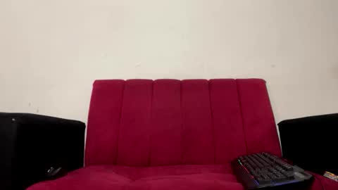 Snapshot of andrewcooper1 chatting on November 2025 04:32:02 AM andrew online show from November 2025 04:32:02 AM