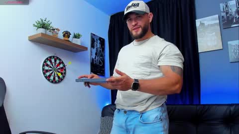 Snapshot of andrewdiaz_ chatting on February 2025 04:10:01 AM Andrew Diaz online show from February 2025 04:10:01 AM