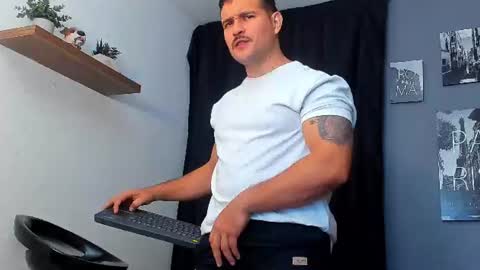 Andrew Diaz online show from July 2026 08:17:02 AM