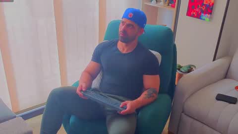 Andrew online show from May 2026 03:07:01 PM