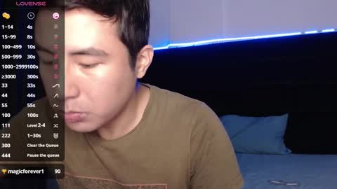 andrewmhilton_ online show from February 2025 03:31:02 AM