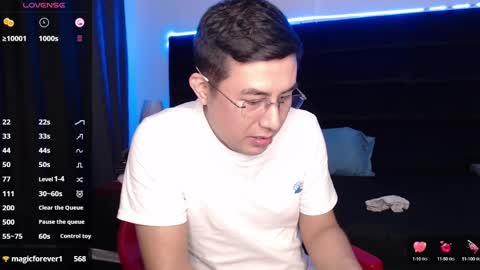 andrewmhilton_ online show from March 2025 02:28:02 AM