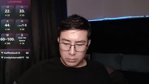 andrewmhilton_ online show from February 2026 03:33:02 AM