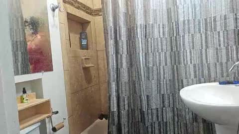 andrewo42601 online show from September 2025 12:27:02 PM