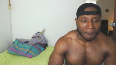 Andrew Oconnor online show from December 2024 01:03:01 AM