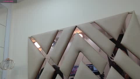 Snapshot of andrewsmile_ chatting on January 2025 06:25:01 PM ANDREW online show from January 2025 06:25:01 PM