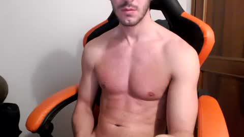 Snapshot of andrewyy34 chatting on December 2025 10:33:01 AM Andrea online show from December 2025 10:33:01 AM