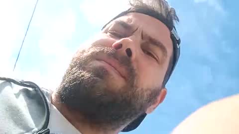 andrey21q online show from October 2025 08:13:01 AM