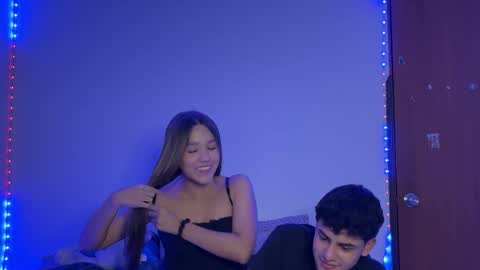 Snapshot of andrezukii chatting on October 2025 10:32:02 PM Andresuki online show from October 2025 10:32:02 PM