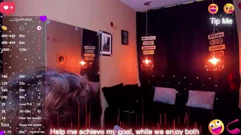 Snapshot of andrius_24 chatting on September 2025 06:54:01 PM online show from September 2025 06:54:01 PM