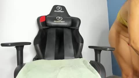 Valentina online show from September 2025 08:25:02 AM