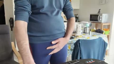 androx77 online show from November 2025 11:43:02 AM