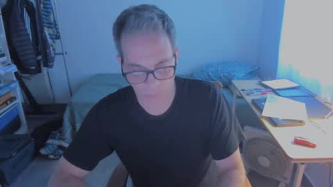 Snapshot of andy0pandi chatting on January 2026 07:41:01 PM Andrew online show from January 2026 07:41:01 PM