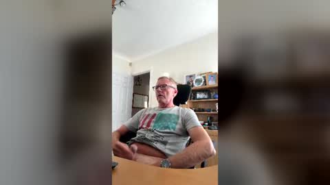 andy1234518 online show from July 2026 02:01:02 PM