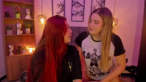 andy_and_emma online show from December 2024 12:55:01 PM