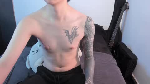 twx Andy twink3 online show from May 2026 12:08:01 AM