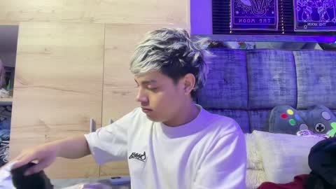 Andy online show from December 2024 12:18:02 PM