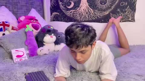 Andy online show from February 2025 06:45:02 PM