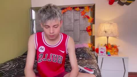 Andy online show from October 2025 01:03:02 PM