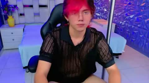 Snapshot of andy_collin5 chatting on July 2026 12:25:02 PM andy_collin5 online show from July 2026 12:25:02 PM