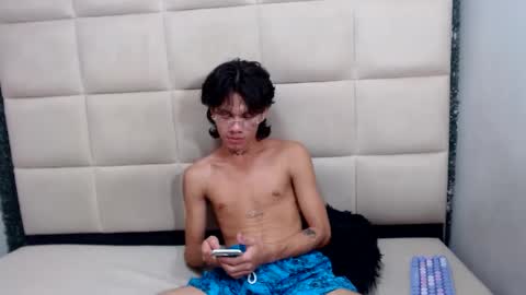 andy_dan1 online show from December 2024 06:06:02 PM