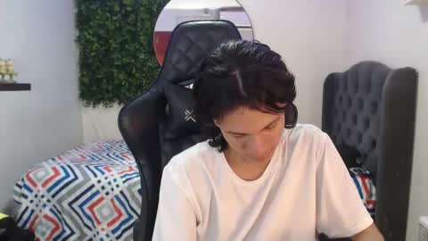 andy_dan1 online show from January 2025 01:51:02 PM