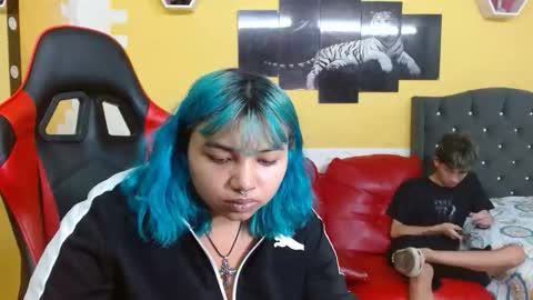 andy_dan1 online show from February 2026 07:59:02 PM