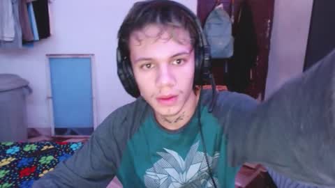 andy_dan1 online show from May 2026 06:31:02 AM