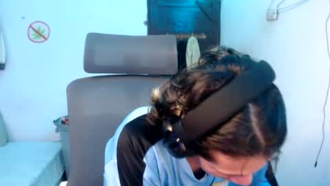 andy_dan1 online show from July 2026 07:11:01 PM
