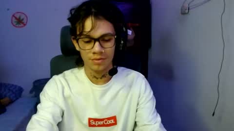 andy_dan1 online show from July 2026 07:21:01 PM