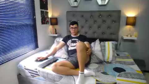 ANDY ESTEVEZ online show from July 2026 08:11:02 PM