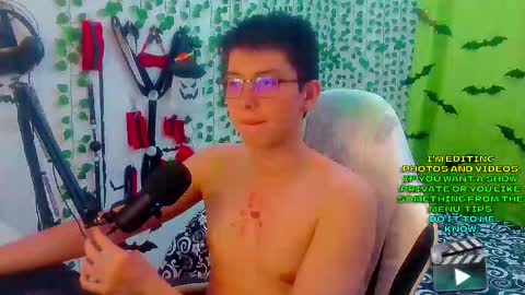 Andy Gray online show from November 2025 01:38:02 AM