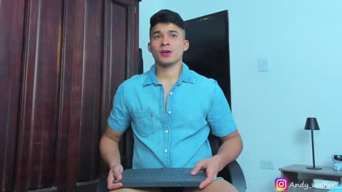 Snapshot of andy_walker_ chatting on January 2025 04:12:01 AM Andres online show from January 2025 04:12:01 AM