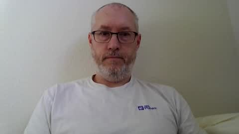 Snapshot of andyberg8 chatting on March 2026 09:17:01 AM Andy online show from March 2026 09:17:01 AM