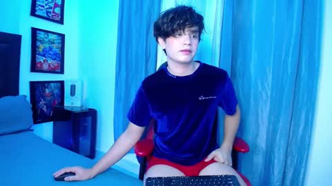 Snapshot of andyboy_19 chatting on February 2025 11:24:01 PM andy online show from February 2025 11:24:01 PM