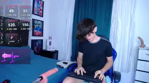 andy online show from December 2025 10:29:02 PM