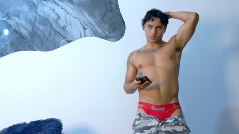 andyhot__ online show from April 2026 11:48:01 AM