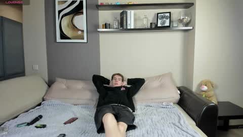 Mandy and Andy online show from September 2025 07:30:01 PM