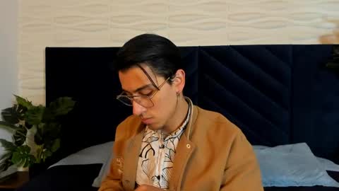 Andy Joy  online show from May 2026 11:26:02 AM