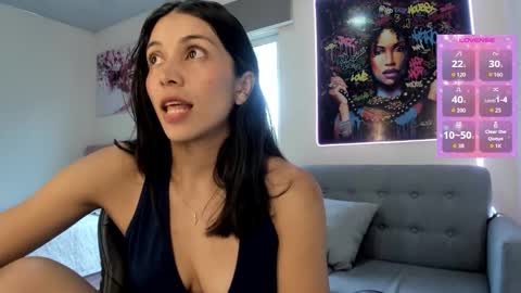 Andrea online show from October 2025 03:35:02 PM