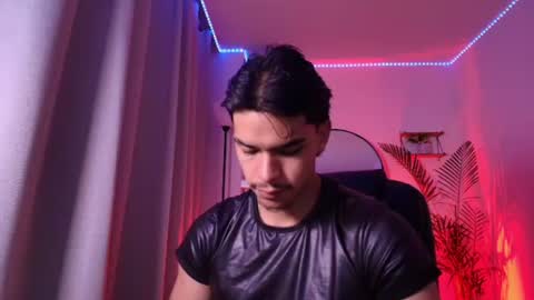 andypalmerr online show from July 2026 05:36:01 AM