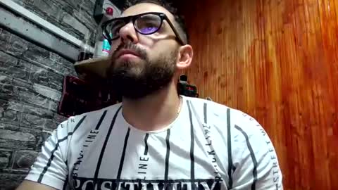 andyshr133 online show from July 2026 03:23:01 AM