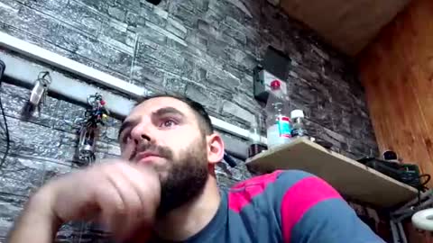andyshr133 online show from July 2026 03:35:02 AM