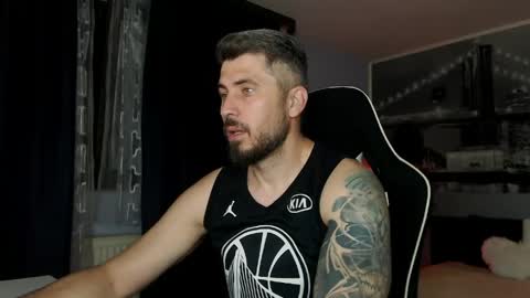 Magic Andy online show from May 2026 11:45:01 PM
