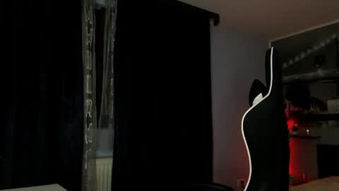 Magic Andy online show from May 2026 01:02:02 AM