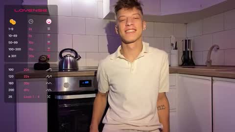 Snapshot of andytwinkkk chatting on September 2025 08:38:01 AM AndyTwinkkk online show from September 2025 08:38:01 AM